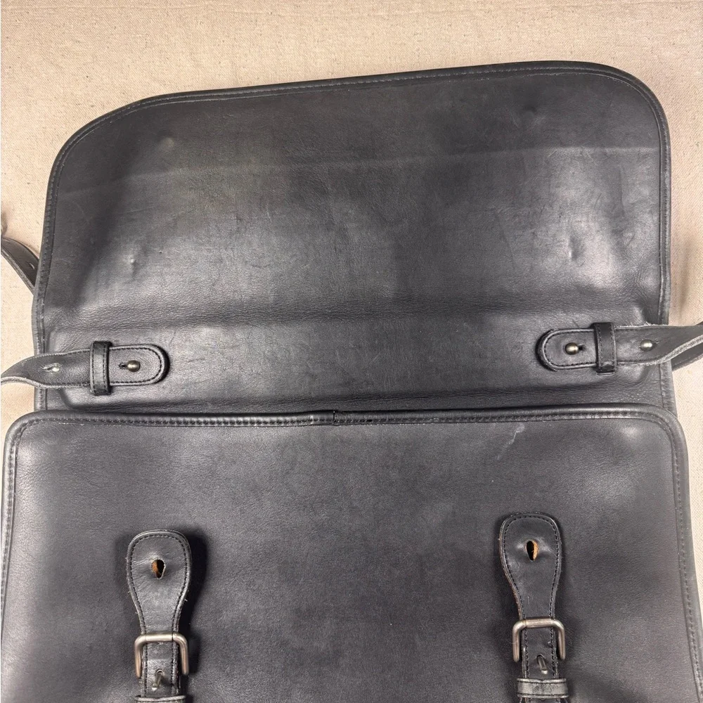 COACH VINTAGE Black Leather Briefcase Double Buckle Fasteners + Top Handle